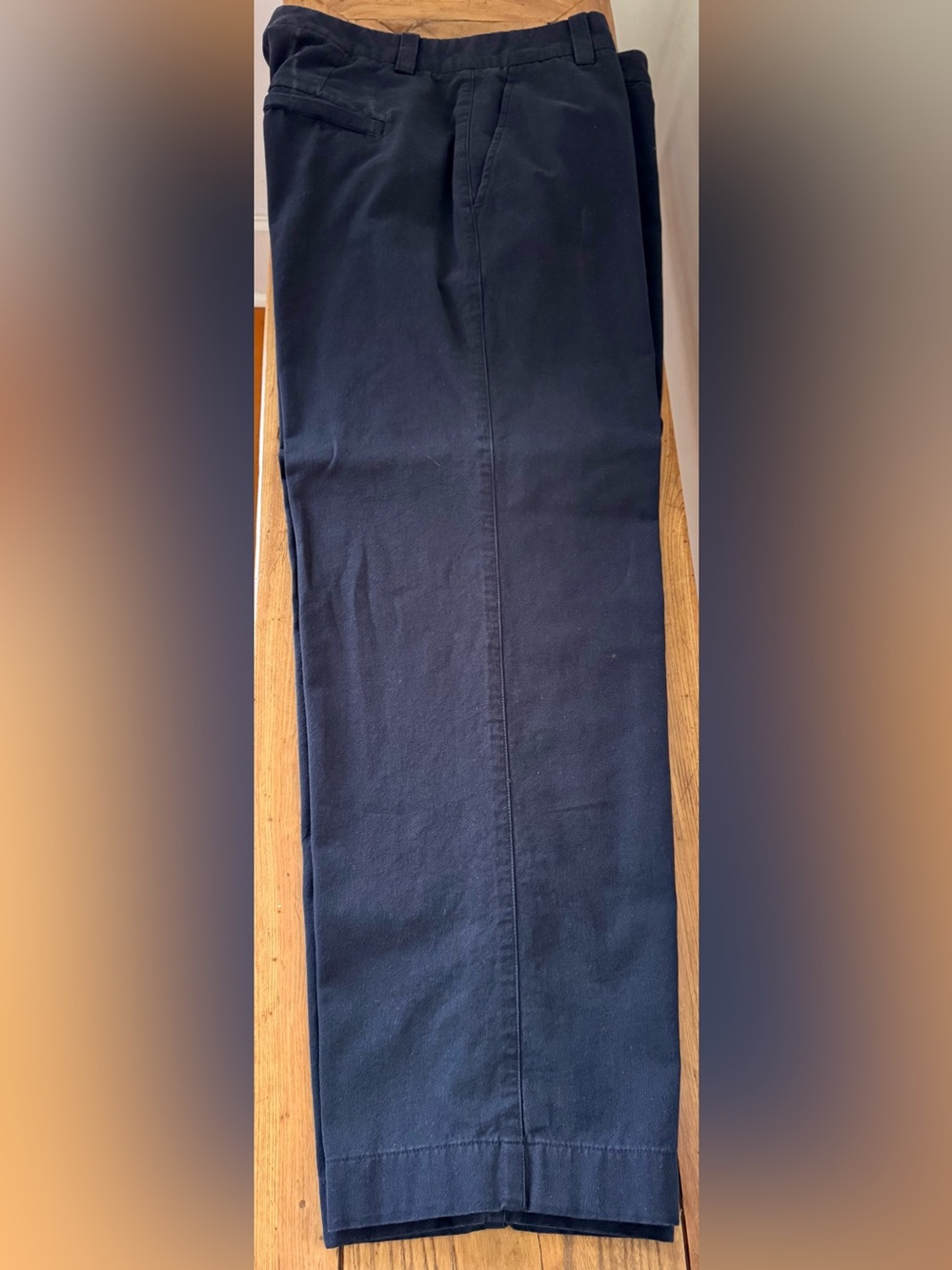 VINCE Women’s 100% Cotton Cropped Straight-Leg Chinos in Navy